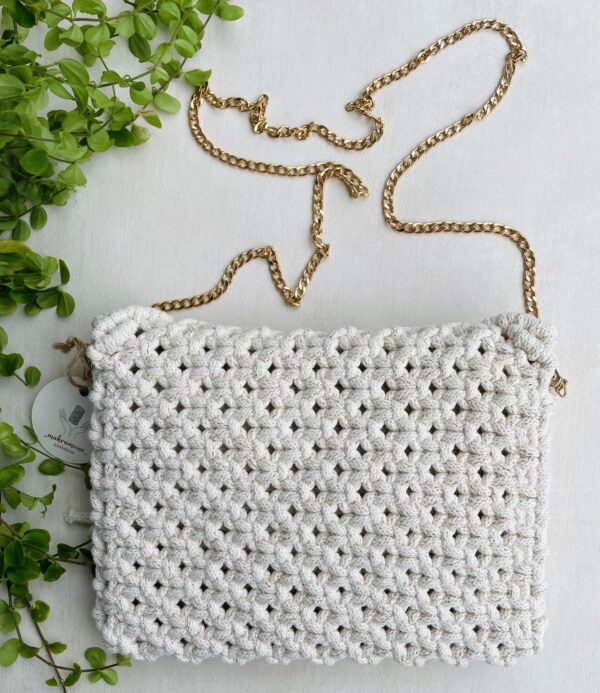 Makramowa torebka z frędzlami BohoWeave 2